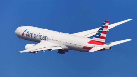 Ninguno de los 154 pasajeros del vuelo de American Airlines resultó herido.