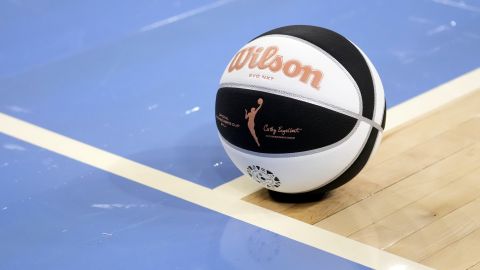 A Commissioner's Cup basketball sits on the court during a WNBA basketball game between the Chicago Sky and the New York Liberty Tuesday, June 4, 2024, in Chicago. (AP Photo/Charles Rex Arbogast)
