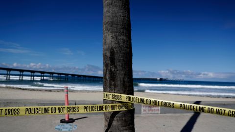 Dos niños alemanes mueren tras ser enterrados en la arena de una playa de Dinamarca