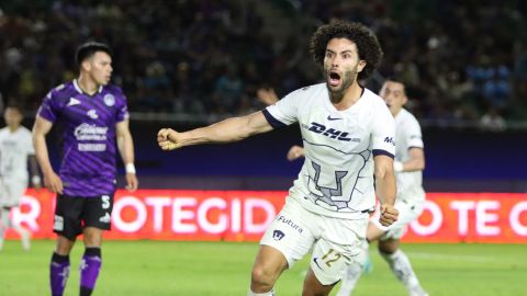Mazatlán, Sinaloa a 5 de de Abril de 2024. César Huerta en festejo de gol, durante el partido correspondiente a la jornada 14 del torneo Clausura 2024 de la Liga BBVA MX, entre los Cañoneros de Mazatlán FC y los Pumas de la UNAM, realizado en el estadio el Encanto. Foto: Imago7/ Eduardo Resendiz
