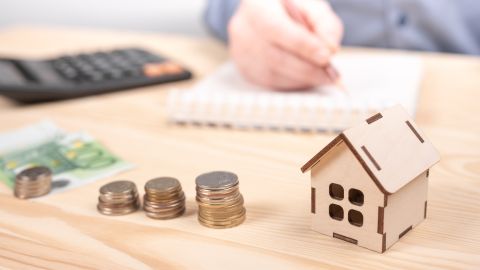 Salario mínimo para comprar una casa